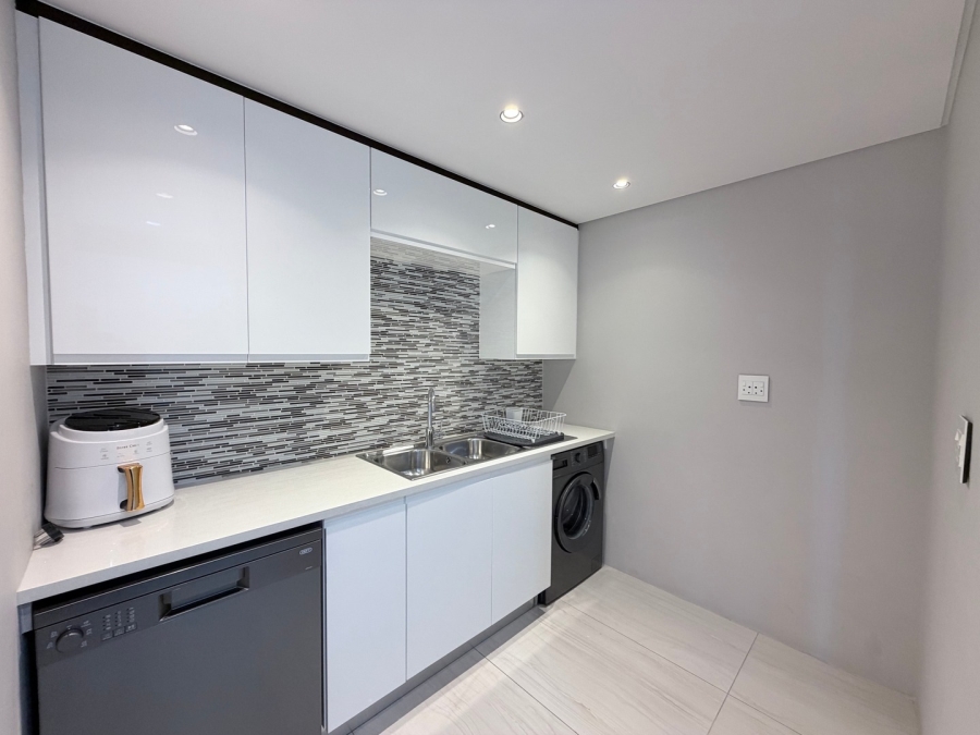 3 Bedroom Property for Sale in Beachfront Western Cape